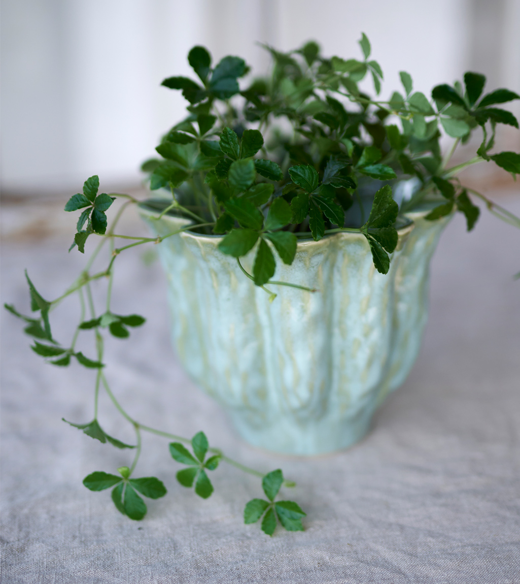 Shaped Pot - Image 2